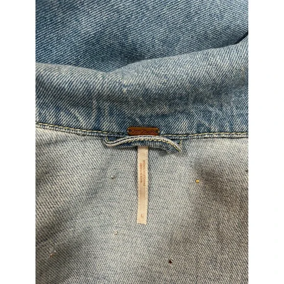 Oversized‎ Free People Sunday Funday Pearl Jean Denim Distressed Jacket L Cotton - Picture 5 of 8
